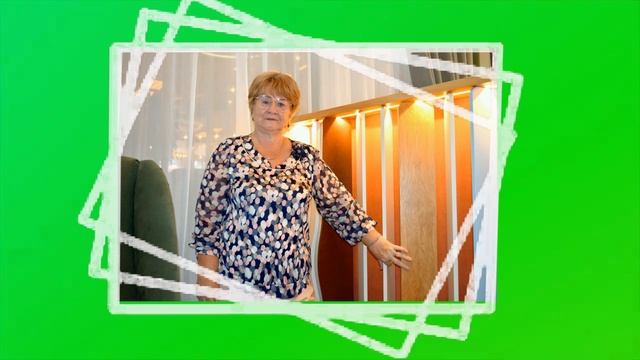 " Заглянула в паспорт" смотреть онлайн