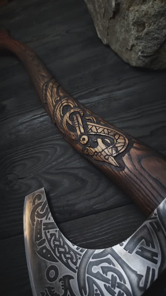 Кованые топоры мастерской 