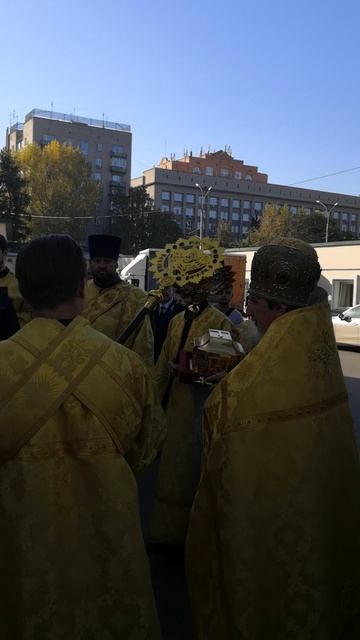 Принесение мощей св. Патриарха ТИХОНА в Новосибирск смотреть онлайн