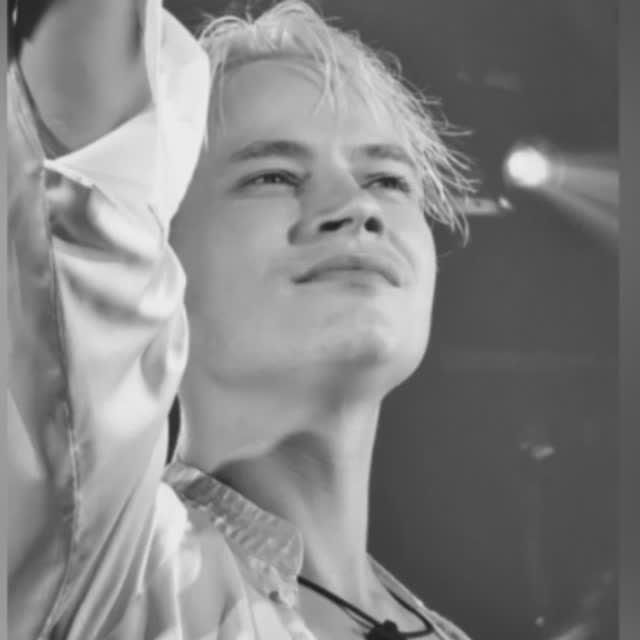 Доброго утра и доброго дня... И ждем с нетерпением ЗАВТРА... и вы, и я... смотреть онлайн