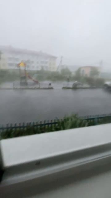 НА САХАЛИН ОБРУШИЛСЯ УРАГАН