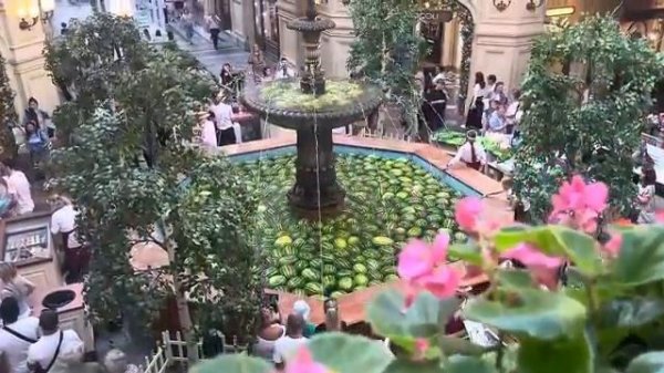 Moscow never sleeps | Клип