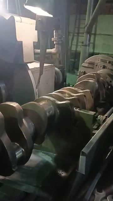 Шлифовка коленвала дизеля тепловоза ТГМ4