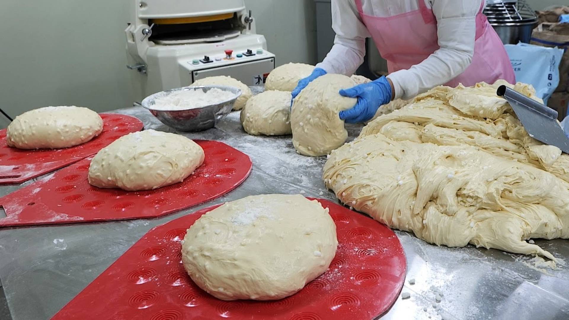 Изготовление бельгийских вафель, корейская вафельная смотреть онлайн