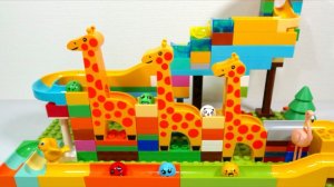 Конструктор Лего собираем вместе животные