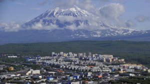 Дома шатались ходуном, люди в панике выбегали на улицы. Землетрясение прогремело на Камчатке