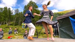 CAR TRAILER BOOGIE WOOGIE! - Sondre & Tanya. Танцы