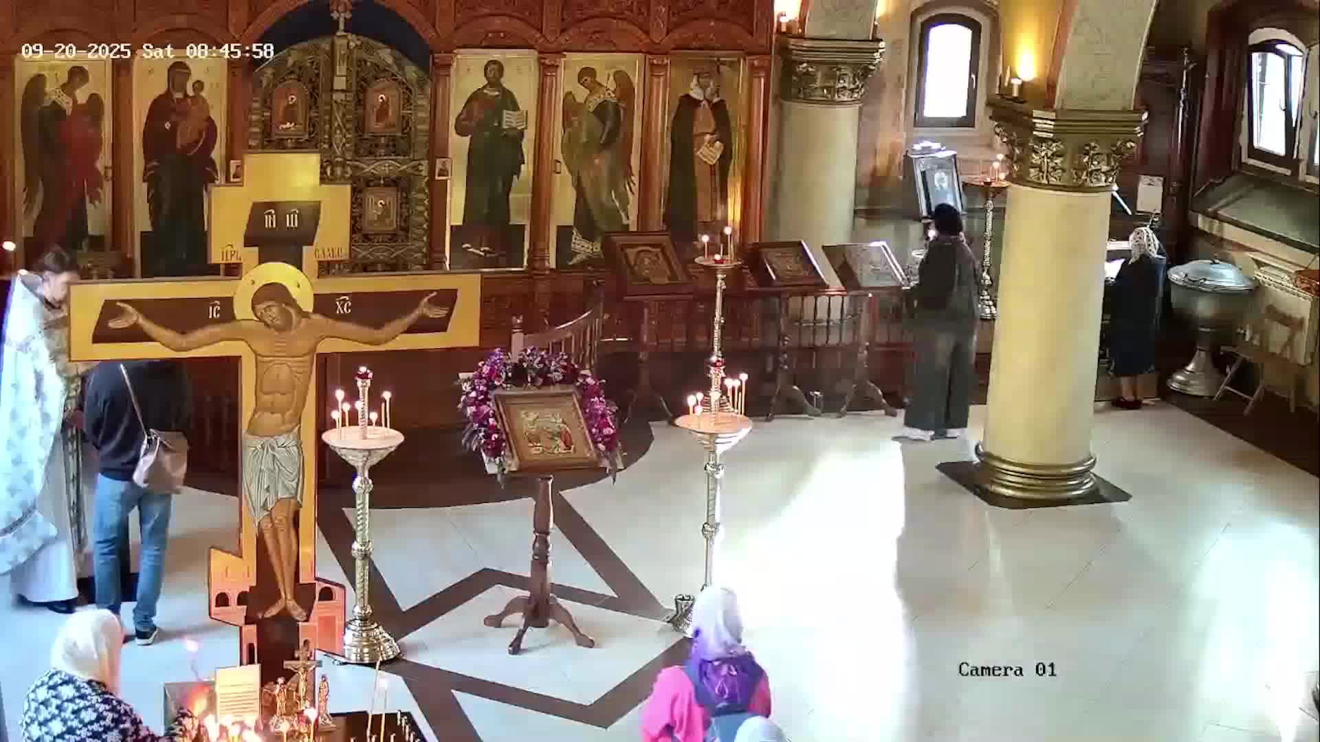 Божественная литургия, заупокойная лития. 20.09.2025 в 9-00. смотреть онлайн