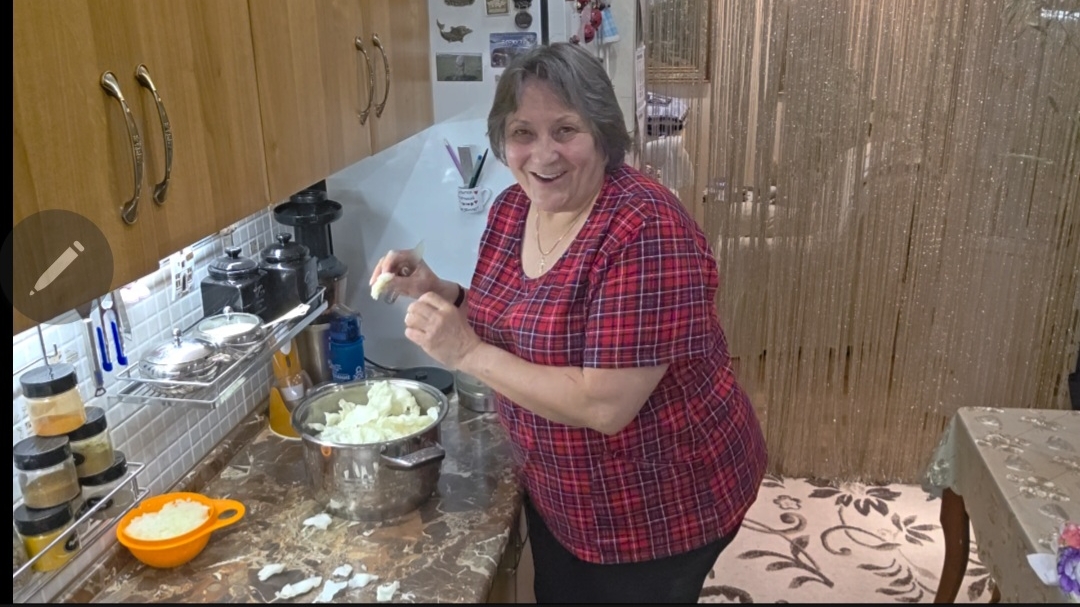 Бабушкина картошка и голубцы. смотреть онлайн