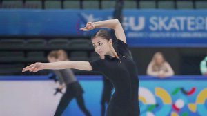 Фигуристка Аделия Петросян выступит на Олимпийских играх в Италии в следующем году