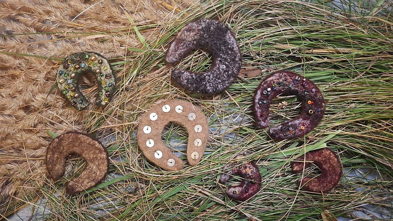 Валяем подвеску-подкову с Катей Ветровой