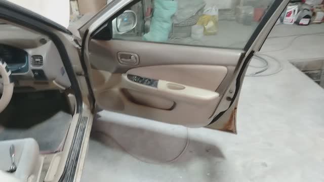 Как снять обшивку двери Ниссан Санни смотреть онлайн