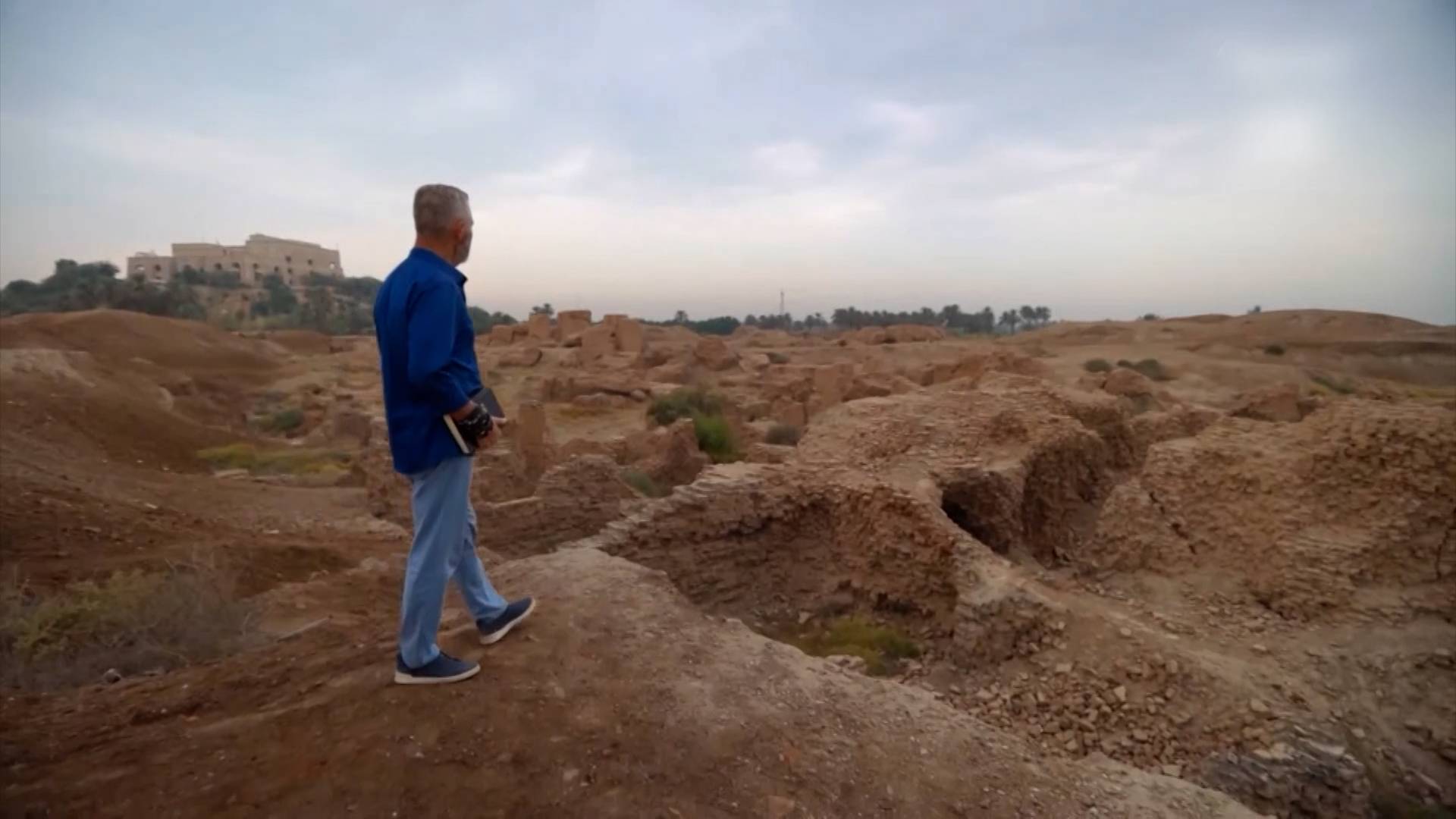 ГОСУДАРСТВЕННЫЙ ДЕЯТЕЛЬ, АДВОКАТ, ТЕЛЕВЕДУЩИЙ, ПИСАТЕЛЬ ПАВЕЛ АСТАХОВ ПОСЕТИЛ ПЯТИГОРСК смотреть онлайн