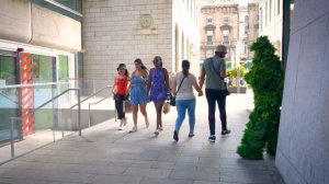 Try not to laugh to much Bushman Prank