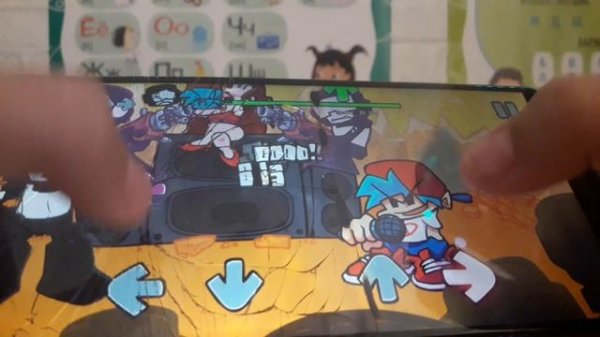 играю в friday night funkin (Ugh)