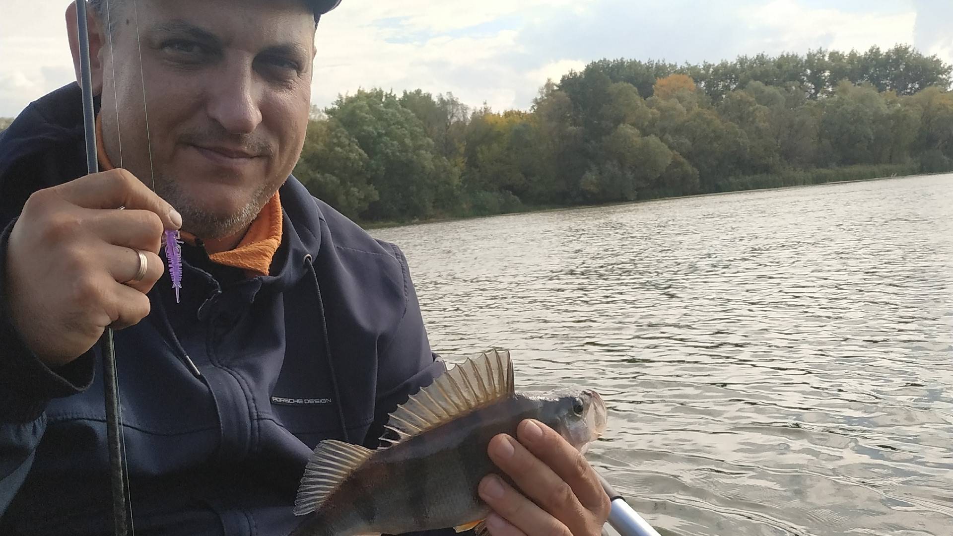 Окунь с лодки на Суре - 20.09.2025