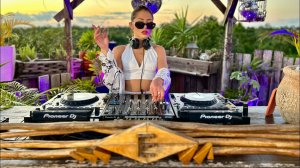 Helen Alvarez | Afro Tech House Sunset Mix