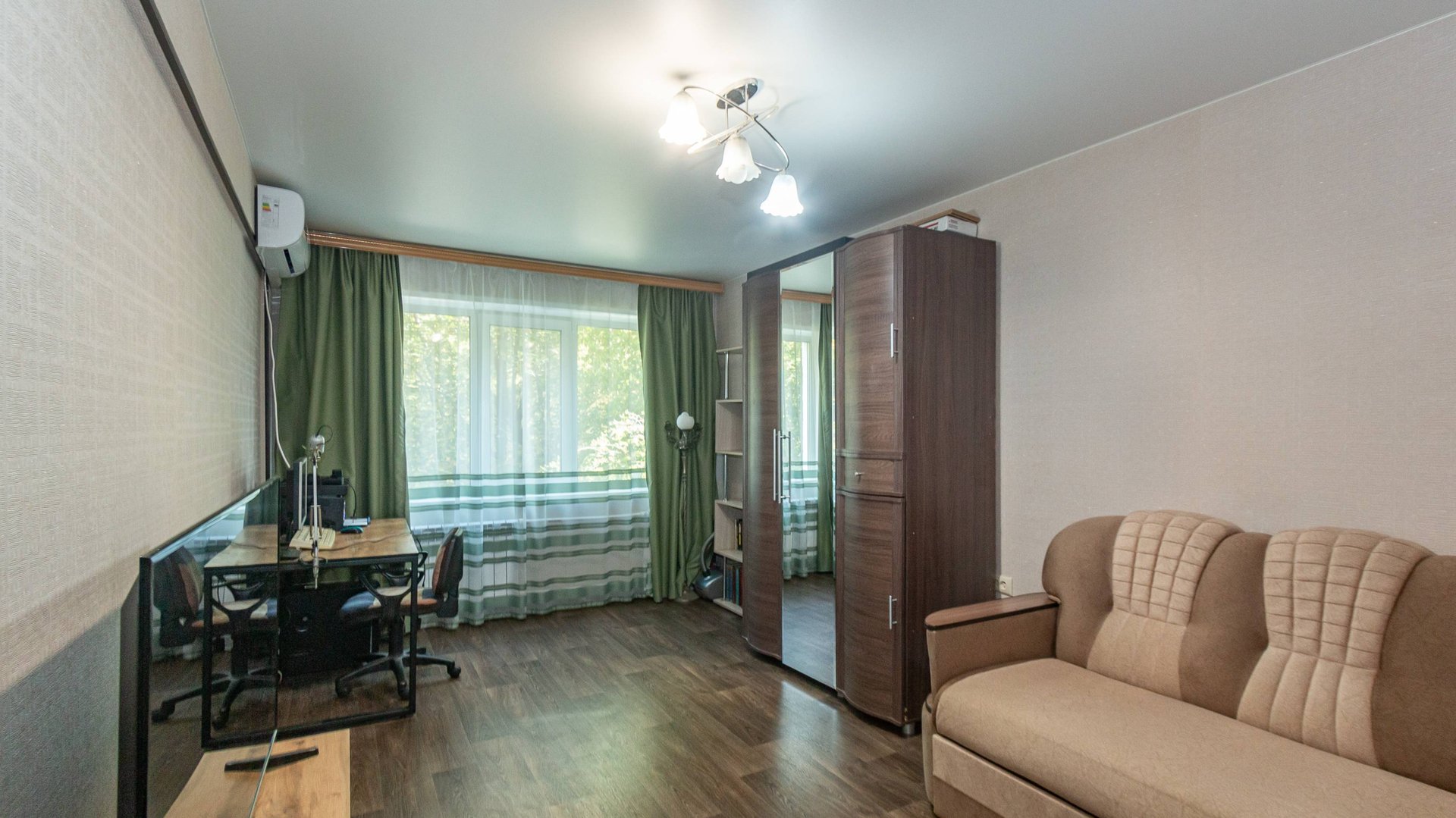 улица Мамина-Сибиряка, 15 смотреть онлайн