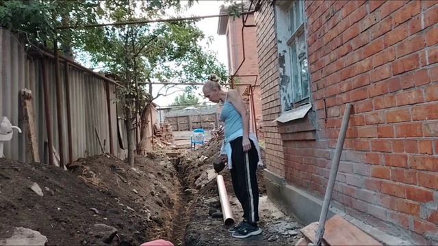 Ейск ! Нашли магазин с нашей ценой 👍 приступили к работам внутри дворовой канализации. смотреть онлайн