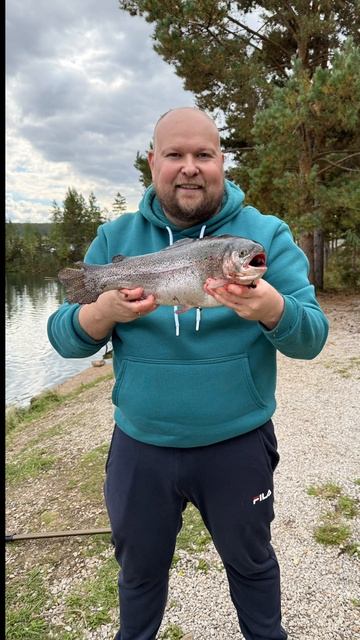 Рыбалка на форель и осетра в 2025г.