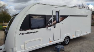 Люксовый караван SWIFT Challenger 2022 год на 4 места в максимальной комплектации и зимние отопление