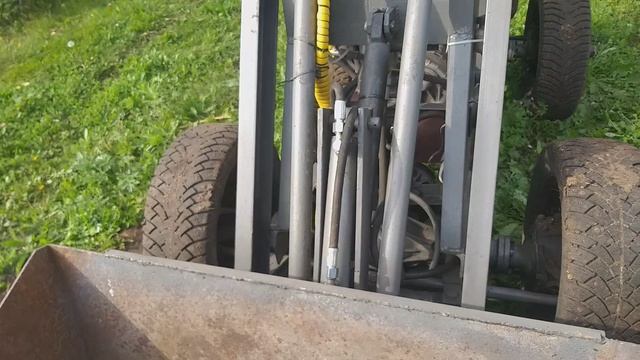 Полно управляемый готов .Делаем прицепной экскавато