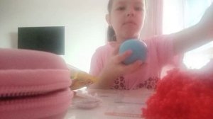 распаковываю сюрпризы пластилин игрушку для детей 👍💗💖