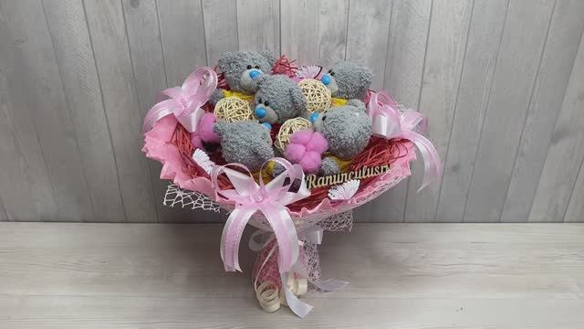 Букет из мишек Тедди смотреть онлайн