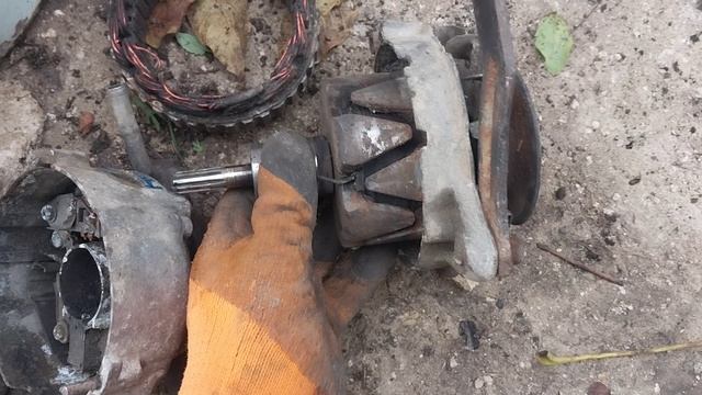 Что находится в динамо от трактора! смотреть онлайн