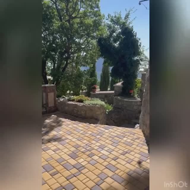 Red Stone в Гурзуфе. Апартаменты 1. смотреть онлайн