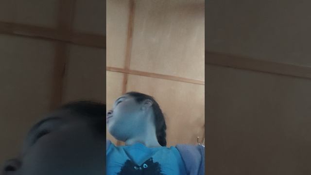 1000057802.mp4 смотреть онлайн