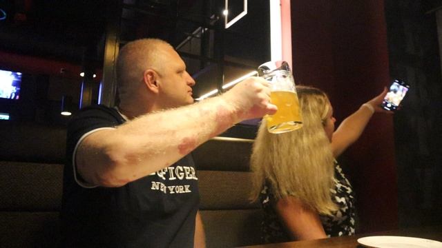 Ресторан Puberty пропитан духом российских ночных клубов 1990ых. Суббота, 20 сентября 2025 г