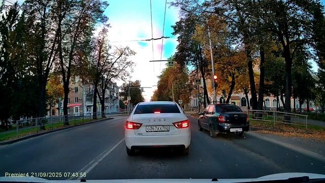 ПРИМЕРЫ ВИДЕО ДЕНЬ/НОЧЬ ROADGID PREMIER 4 смотреть онлайн