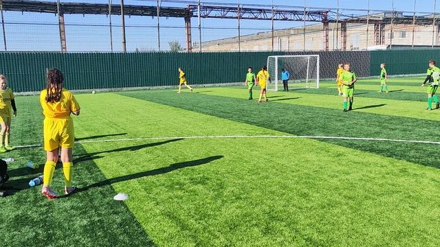 Первенство г. Таганрога по футболу. ЖФК "Ростов" (2014) - ФК "Тройка"(2015) 1:1 21.09.2025