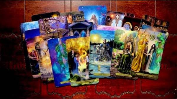 Что резко и стремительно изменится в скором времени🍀🔥таро смотреть онлайн