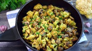 Хрустящий гарнир. ЦВЕТНАЯ КАПУСТА С ГРИБАМИ И ЧЕСНОКОМ