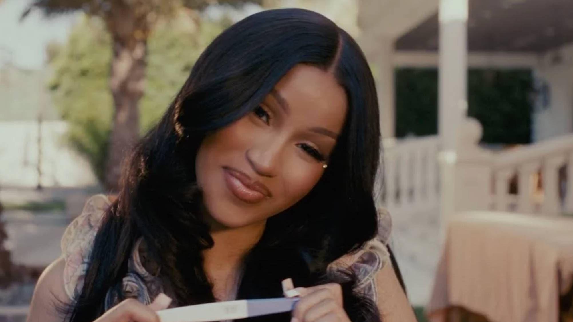 Cardi B - Safe Feat. Kehlani