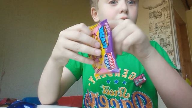 пробую зарубежные сладости часть один