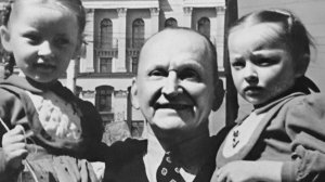 Александр Вертинский. Доченьки. У меня завелись ангелята...