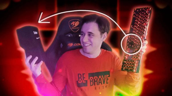 Играю БОЛЬШОЙ КНОПКОЙ "Enter" в Geometry Dash