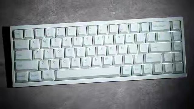 Keychron показала первую в мире полностью керамическую клавиатуру — зацените как звучит! смотреть онлайн