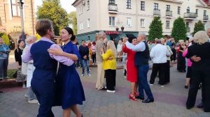 Поёт Елена Надольская 🎤