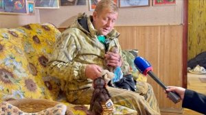 Анфиса сегодня СТАЛА ЗВЕЗДОЙ вместе с ее другом Фиником, их приехали снимать два телеканала)))