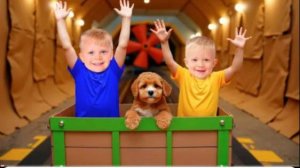 Оливер и Мама в гигантском лабиринте Весёлый побег для детей