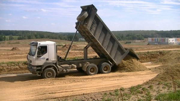 Самосвал Renault Kerax 6x4 Meiller Kipper часть 2