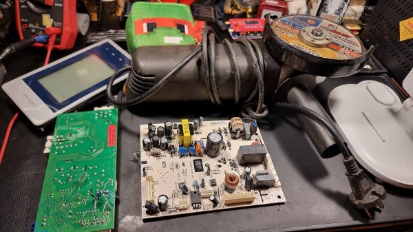 "Оборотистый" БТ поток). (18+)