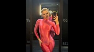 Девушки в обтягивающей одежде.Лосины / Леггинсы.Женские образы.