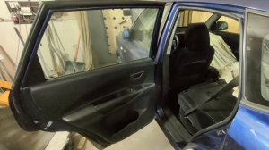 Как снять обшивку задней двери Хендай  Тюксон