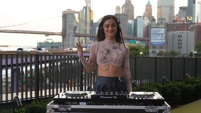 Korolova - Live @ New York, USA, Melodic Techno & Progressive House Mix