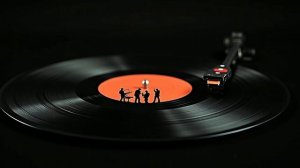 Не опоздать бы... Слова Ларисы Гапеевой. Музыка и вокал ИИ.